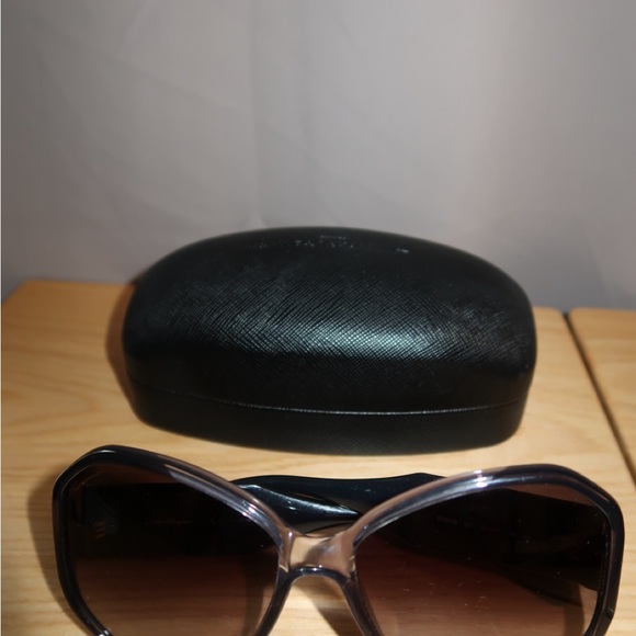 Salvatore Ferragamo Dark Gray / Black Sunglasses - Picture 4 of 7